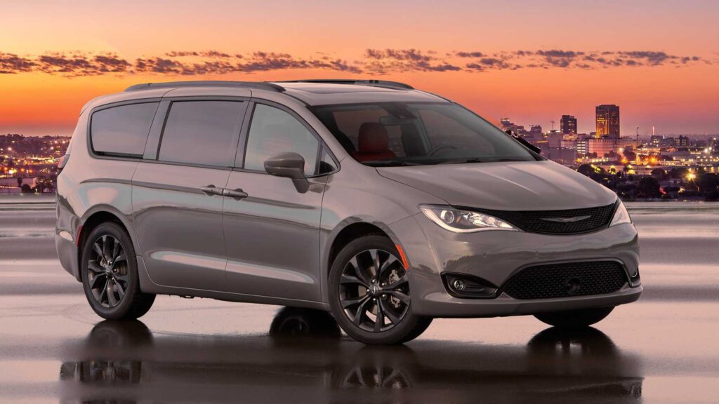 The 2020 Chrysler Pacifica Minivan