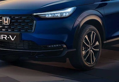 Blue Honda HR-V Sport leased through VIP Auto Lease